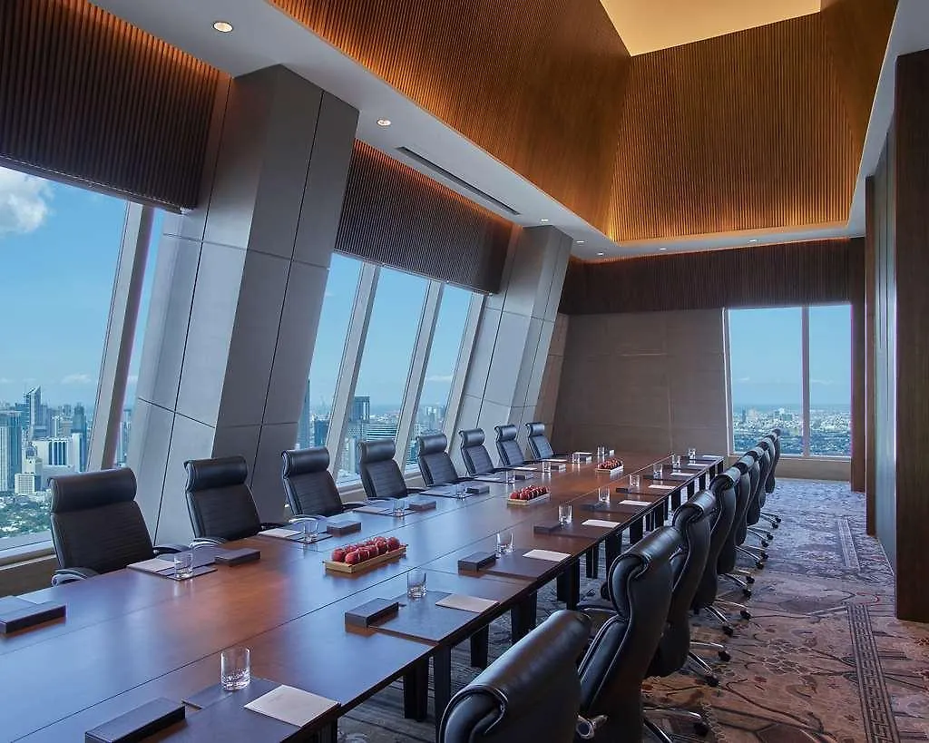 Grand Hyatt Manila Hotel Taguig