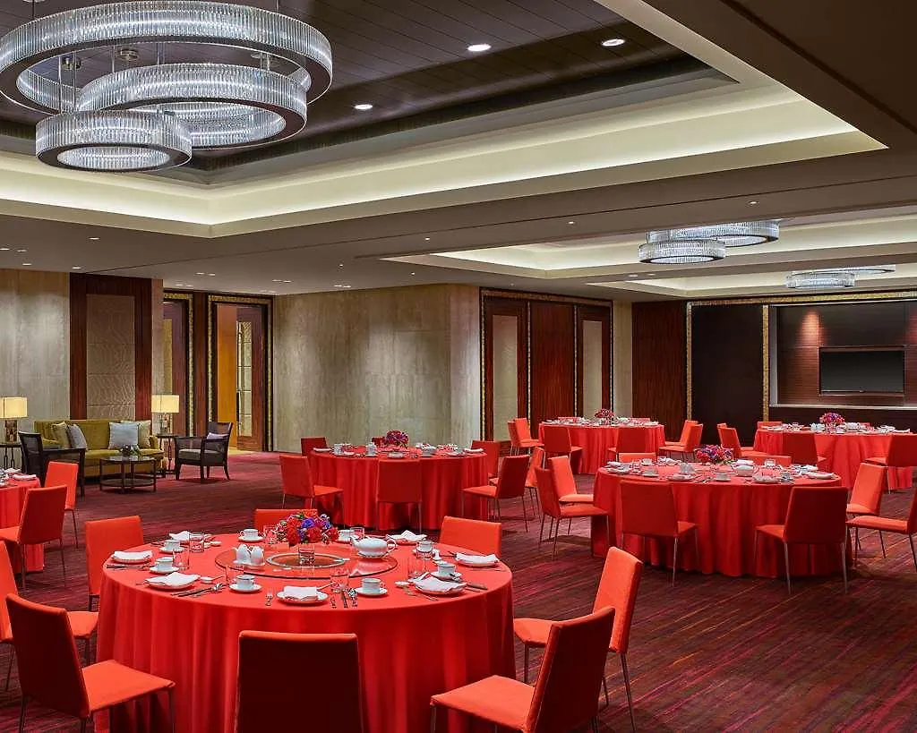 Grand Hyatt Manila Hotel Taguig