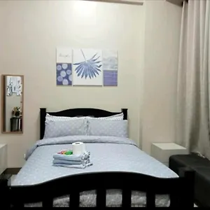 Apartment Two Palm Tree Close To Airport - Terminal 3, Manila